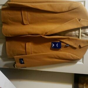 Stafford sports coat, 60% wool 20% camel hair, and 20% nylon. Size 46L.